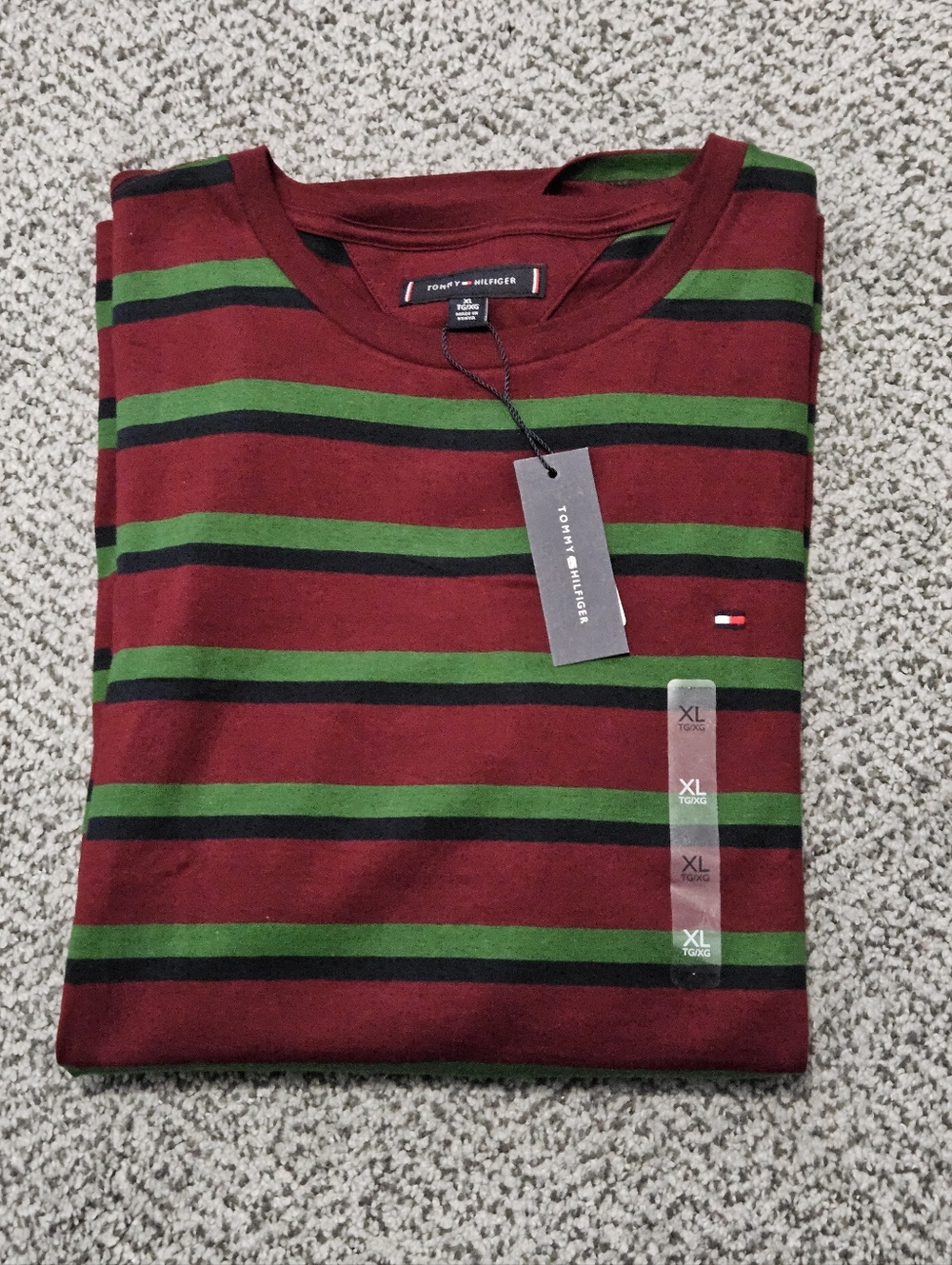 NWT: Mens Tommy Hilfiger Stripe T-Shirt - Size XL